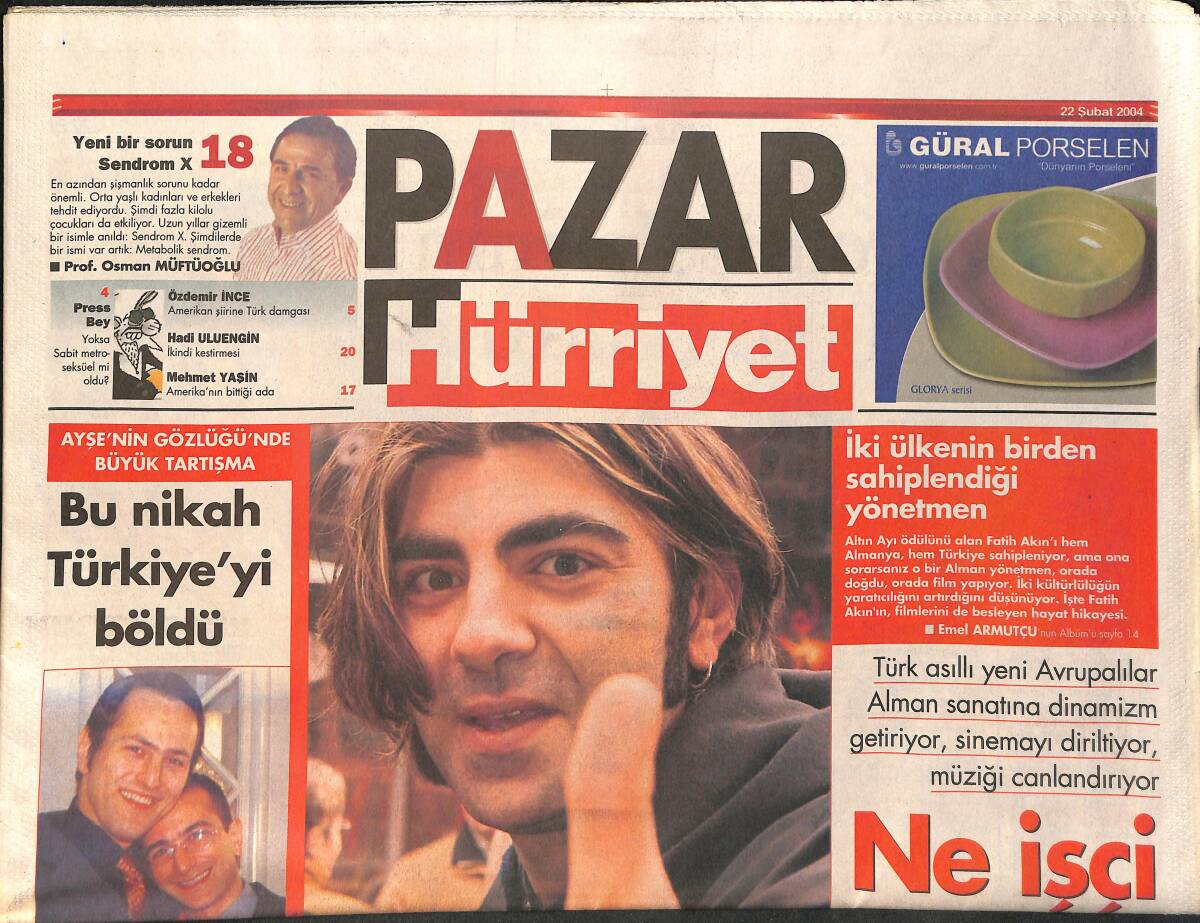 Hürriyet Pazar Gazetesi 22 Şubat 2004 - Nehir Erdoğan Vitrindeki Yeni Yüz - Tarkan'ın Ceket Kolları Uzunmuş GZ2408 - 1