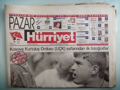 Hürriyet Pazar Gazetesi 23 Mayıs 1999 Kosova Kurtuluş Ordusu Saflarından İlk Fotoğraflar -GZ14854 - 1