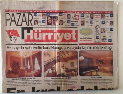 Hürriyet Pazar Gazetesi 28 Kasım 1999 - Az Sayıda Şahsiyetin Konakladığı Çok Sayıda Kişinin Merak Ettiği En Kral Odalar GZ18139 - 1