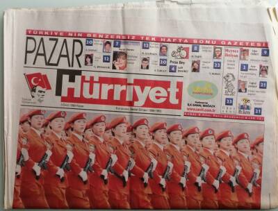 Hürriyet Pazar Gazetesi 3 Ekim 1999 Türkiyenin Bittiği Köy - En Popüler Söz Yığını -GZ44594 - 2
