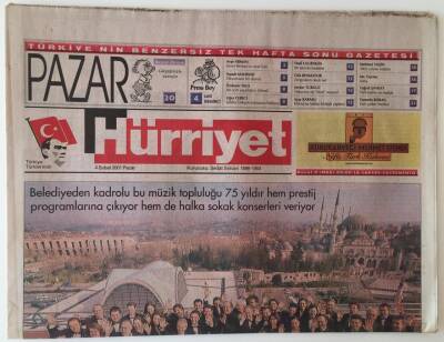 Hürriyet Pazar Gazetesi 4 Şubat 2001 - Orkesra İstanbul 75 Yıldır Hem Prestij Programlarına Çıkıyor Hem de Halka Sokak Konseri Veriyor GZ16672 - 2