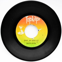 İbrahim Şentürk - Hayat Zaten Bir Kumar (107.5) PLK8442 - 2
