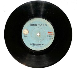 İbrahim Tatlıses – Ayağında Kundura (Ölürüm Ben) & Erzurum Dağları Plak PLK26770 - 1