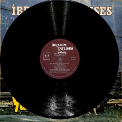 İbrahim Tatlıses – Yalan | Star Plakçılık 33′lük LP (Long Play) PLAK (10/8.5) 