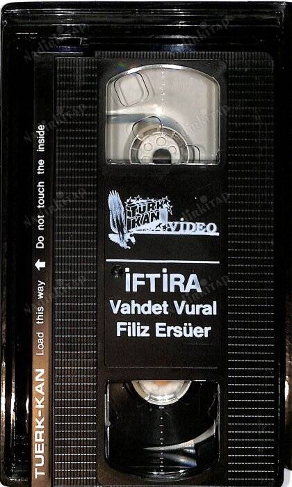 İftira – Vahdet Vural, Filiz Ersürer, Ünsal Emre (VHS) – Türk-Kan Video Almanya Baskı (İkinci El) DVD2777 - 3