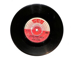 Ayten Alpman - Sevince Herşey Başka / Tek Başına PLAK (10/7.5) PLK23548 - Gökçekoleksiyon
