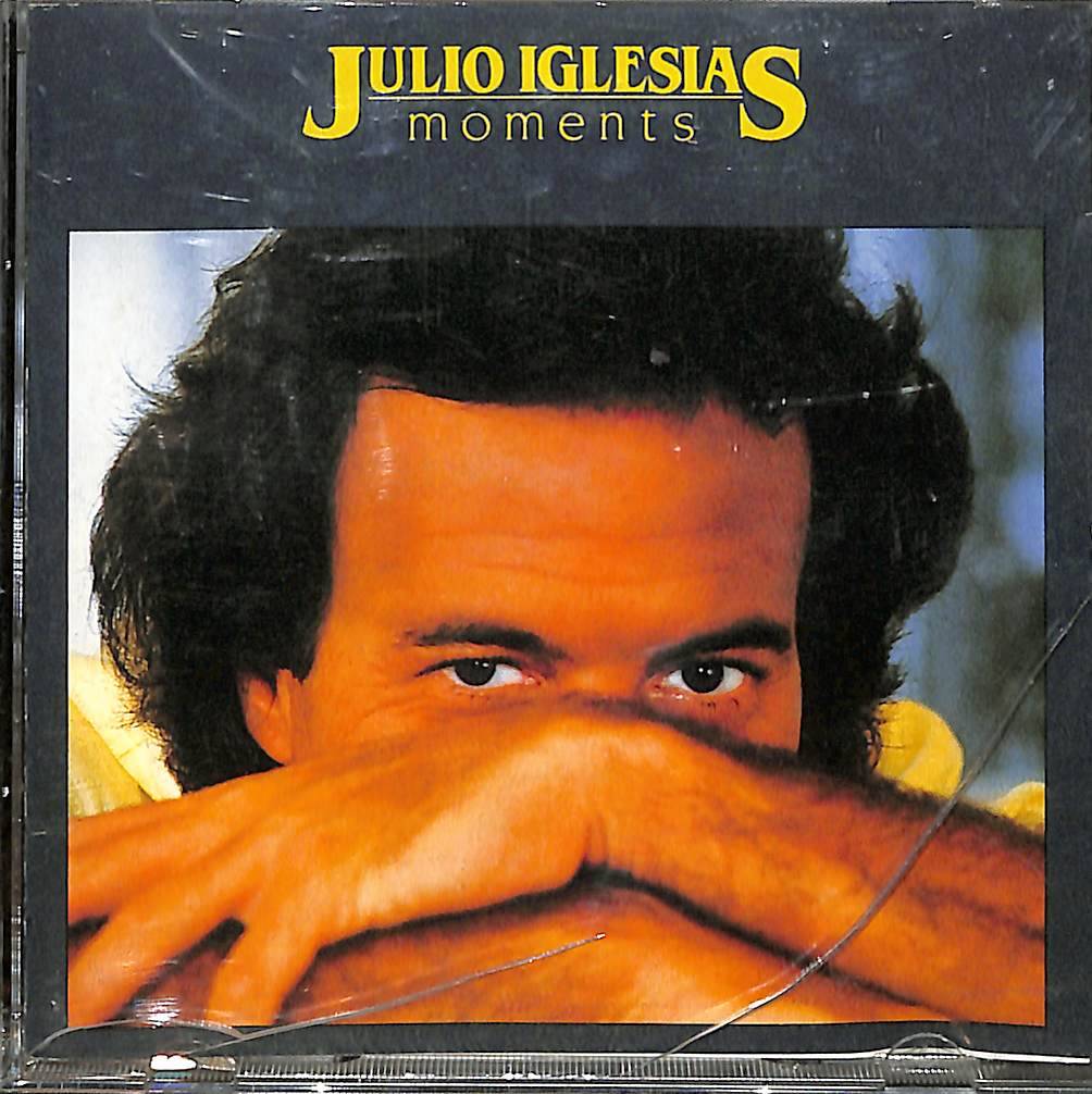 Julio Iglesias - Moments CD (İkinci El) CD5047 - 1