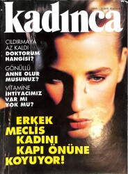 Kadınca Dergisi Nisan - Erkek Meclis Kadını Kapı Önüne Koyuyor ! NDR87744 - Gökçekoleksiyon