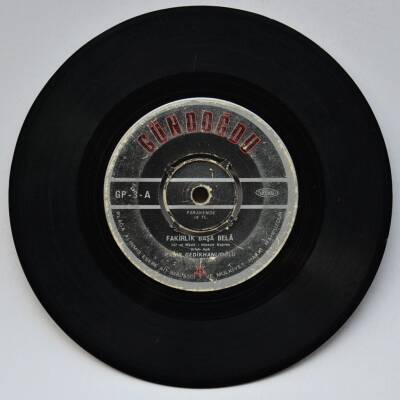 Kadir Gedikhanlıoğlu - Fakirlik Başa Bela (Y)PLK3213 - 1