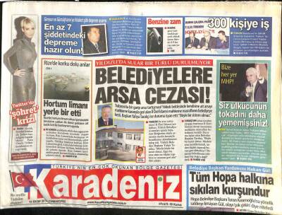 Karadeniz Gazetesi 13 Ekim 2012 - Rizede Korku Dolu Anlar , Hortum Limanı Yerle Bir Etti GZ98924 - 1