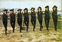 Karadeniz Halk Oyunu Ekibi Kartpostal KRT19278 - Gökçekoleksiyon