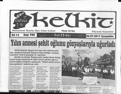 Kelkit Gazetesi 26 Temmuz 2017 - FETÖden Yargılanan Eski Komutanı Yakınları Karşıladı GZ125235 - 1