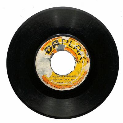 Kemani Zogo - Sarıgöl Çiftetellisi / Kara Çadır Oyun Havası Kalenin Bedenleri Reyhan Plak (10/5.5) PLK19774 - 2