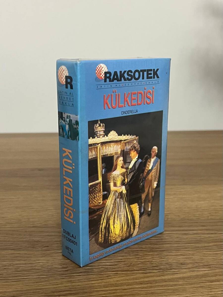 KÜLKEDİSİ CINDERELLA - BETA - Açılmamış Jelatininde Video Kaset DVD2854 - 2
