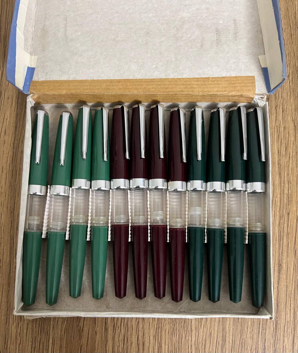 Kutusunda 1980s Çin Malı İridium Uçlu Dolma Kalem Tam Dolu Kutu AOB4843 - 3