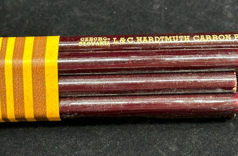 L.&C. Hardtmuth Carbon 12'li Kurşun Kalem Seti (Sıfır Ürün) AOB4174 (N) - 2