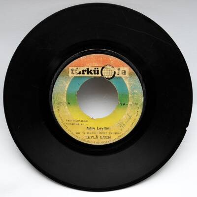Leyla Esen - Ağla Leylam PLK4409 - 1