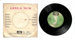 Leyla Nur – Sanma Seni Unuttum & Kaderin Ne Suçu Var 45'lik Plak (10/7) PLK27320 - 2