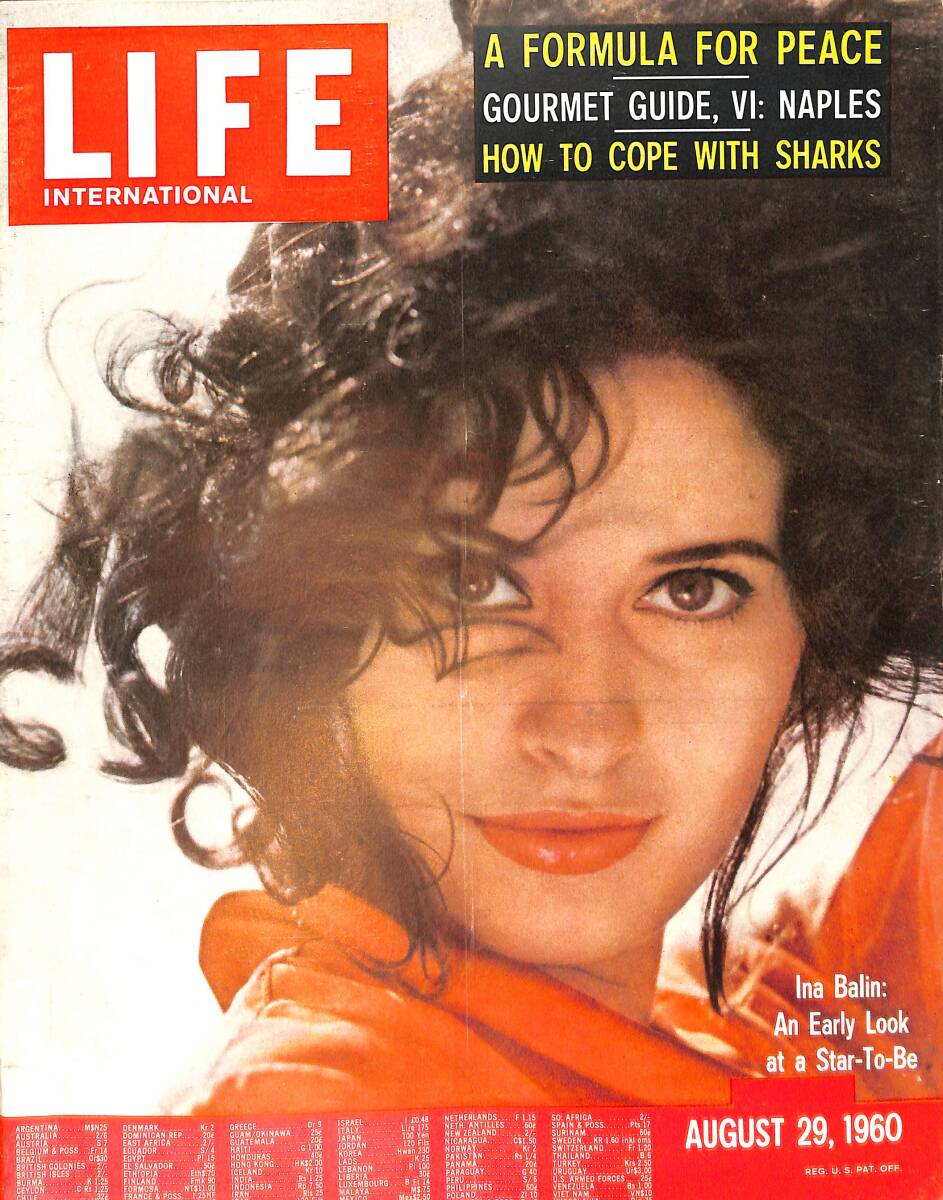 Life Magazine – August 29, 1960 – International Edition – Ina Balin: An Early Look at a Star-To-Be - Gourmet Guide, VI: Naples NDR100363 - 1