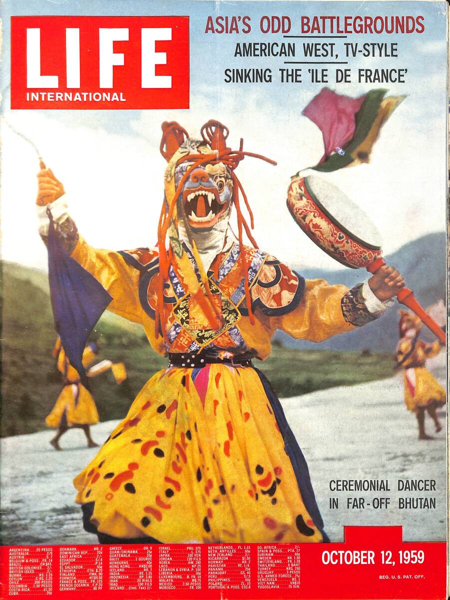 Life Magazine – October 12, 1959 – International Edition – Cover: Ceremonial Dancer In Far-Off Bhutan - New World As Seen By Columbus NDR100322 - 1