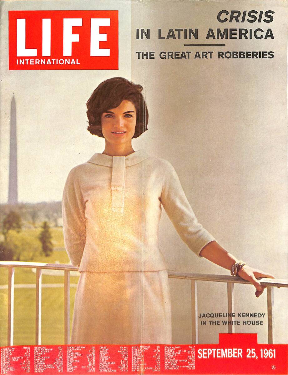 Life Magazine – September 25, 1961 – International Edition – Jacqueline Kennedy In The White House - The Menacing Push of Castroism NDR100372 - 1