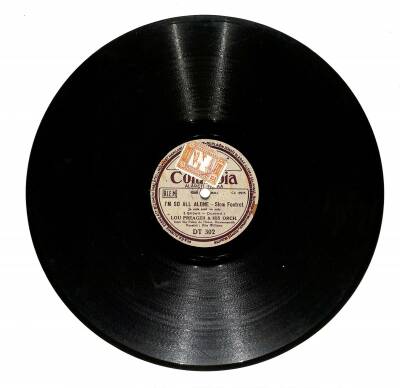 Lou Preager His Orch - Im So All Alone Put The Blame On Mame TAŞ PLAK (106.5) PLK22972 - 1