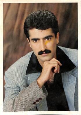 Mahsun Kırmızıgül Kartpostal KRT15049 - 1