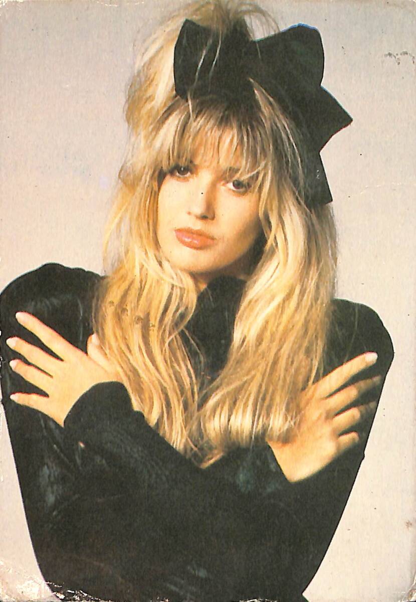 Mandy Smith Kartpostal (Küçük Boy) KRT23843 - 1