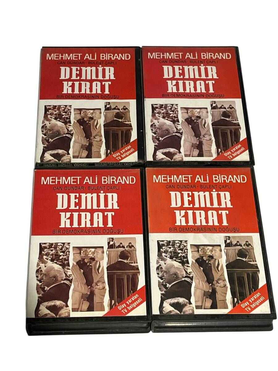 Mehmet Ali Birand, Can Dündar, Bülent Çaplı - Demir Kırat Bir Demokrasinin Doğuşu Belgesel 1-2-3-4 VHS Set DVD2874 - 4