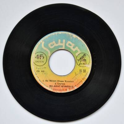 Melahat Korkmaz - 1-Zembilde Üzüm Var 2-Can İşte Canan Hani (Y)PLK2993 - 2