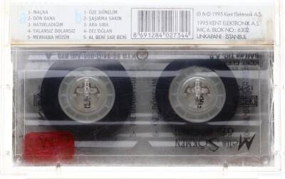 Melis Sökmen - Öze Dönelim (İkinci El Kaset) KST7379 - 2