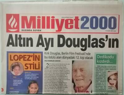Milliyet 2000 Gazetesi 15 Aralık 2000 Hande Ataizi Assolist Olmam -GZ37426 - 1