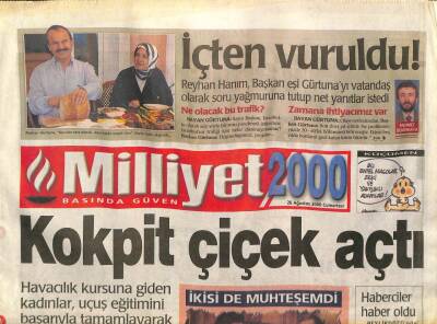 Milliyet 2000 Gazetesi 26 Ağustos 2000 - Prenses Caroline Ve Stephanie Monakoda Düzenlenen Baloda Yine Göz Kamaştırdı GZ105321 - 1