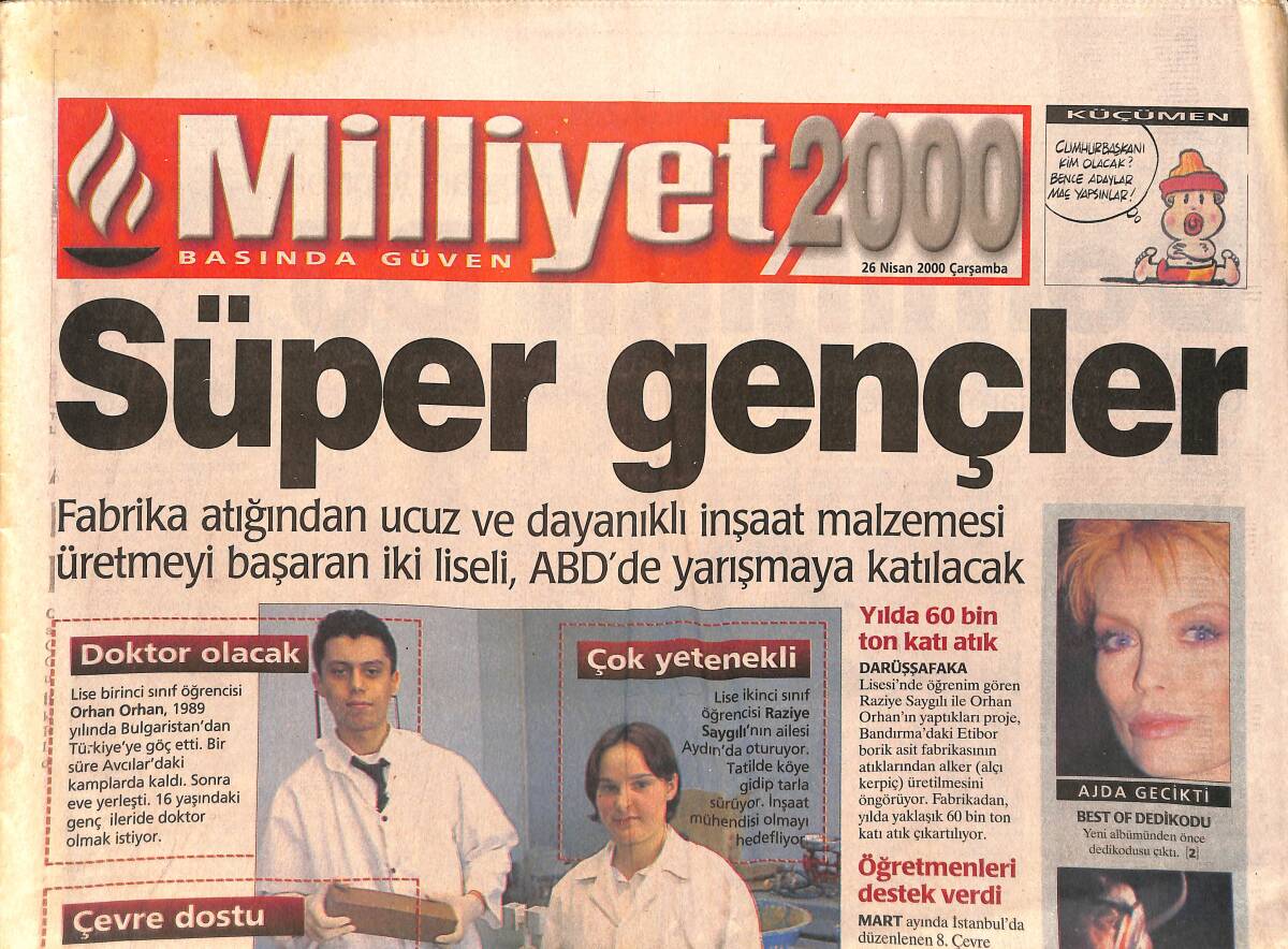 Milliyet 2000 Gazetesi 26 Nisan 2000 - Cem Karaca: Annem Bile Beni Sömürdü - Ajda Pekkan Gecikti GZ2952 - 1