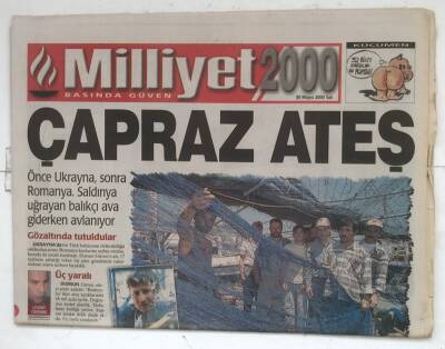 Milliyet 2000 Gazetesi 30 Mayıs 2000 - Çapraz Ateş GZ8333 - 1