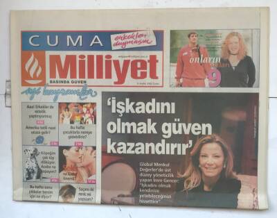 Milliyet Cuma Gazetesi 6 Aralık 2002 - Bilişim Bu Kadınlardan Soruluyor GZ7809 - 1