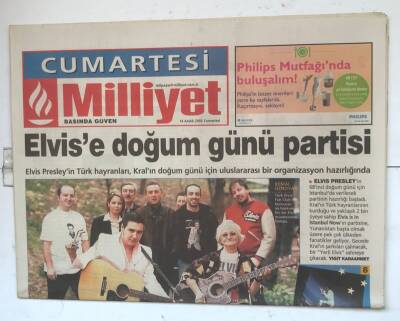 Milliyet Cumartesi Gazetesi 14 Aralık 2002 - Elvise Doğum Günü Partisi GZ7816 - 1