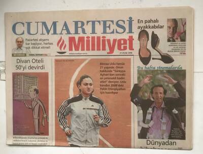 Milliyet Cumartesi Gazetesi 21 Ocak 2006 - Caz Keyfi Üstüne Sergi GZ7968 - 1