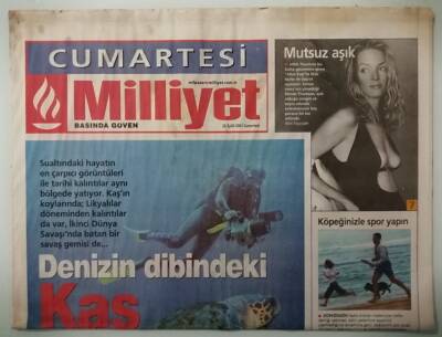 Milliyet Cumartesi Gazetesi 22 Eylül 2001 Seda Sayan Feminist Miyim Maço Muyum Belli Değil -GZ33419 - 1