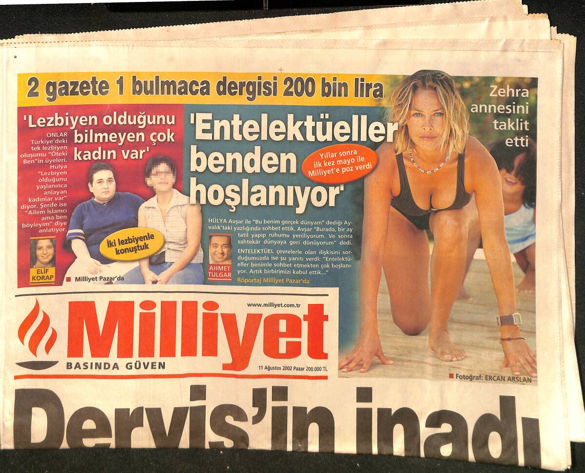 Milliyet Gazetesi 11 Ağustos 2002 - Yaşar Kemal 10 Gündür Evli - Lucescu Memnun GZ157241 - 1