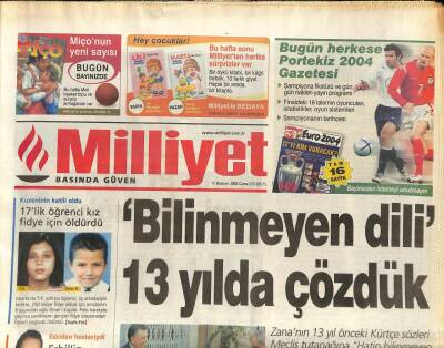 Milliyet Gazetesi 11 Haziran 2004 - Leyla Zana Özgürlüğünün İkinci Gününde Çimenlerle Hasret Giderdi GZ97281 - 1