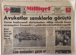 Milliyet Gazetesi 13 Ekim 1960 - Yassıada Sanıkları Avukatları İle Görüştü GZ13945 - 1