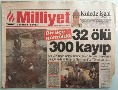 Milliyet Gazetesi 15 Temmuz 1995 Isparta Senirkent Çamura Gömüldü 32 Ölü 300 Kayıp - GZ44209 - 1