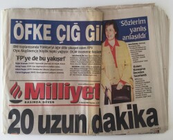 Milliyet Gazetesi 17 Ağustos 2000 - 17 Ağustos Depreminin Üstünden 1 Yıl Geçti Bu Kez Halk Sarstı GZ11515 - 2