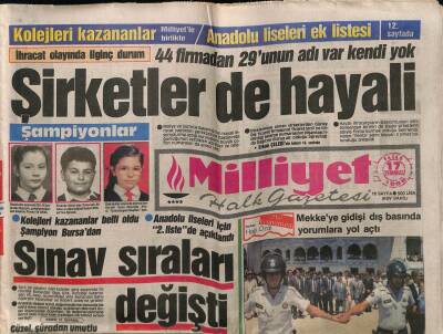 Milliyet Gazetesi 17 Temmuz 1988 - Özalların Aile Haccı GZ61653 - 1