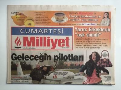 Milliyet Gazetesi 19 Şubat 2005 Geleceğin Pilotları -GZ14495 - 1