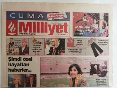 Milliyet Gazetesi 20 Aralık 2002 Hülya Avşar Mutlu Mu?-GZ14555 - 1