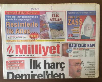 Milliyet Gazetesi 21 Eylül 1998 - Demirel Diyarbakırda Güzel Sanatlar Lisesinin Temel Atma Törenine Katıldı GZ6772 - 2