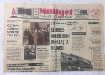 Milliyet Gazetesi 21 Şubat 1976 - Diyanet İşleri Bütçesi Mecliste Görüşülürken AP Ve CHPliler Tartıştı - GZ17575 - 1