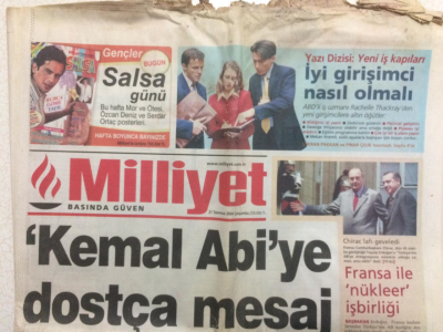 Milliyet Gazetesi 21 Temmuz 2004 - Kemal Abiye Dostça Mesaj GZ27827 - 1